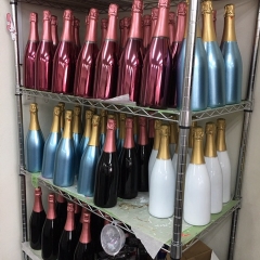 デコ作業に(^^♪お使いいただいております!! VOC系の脱臭!!